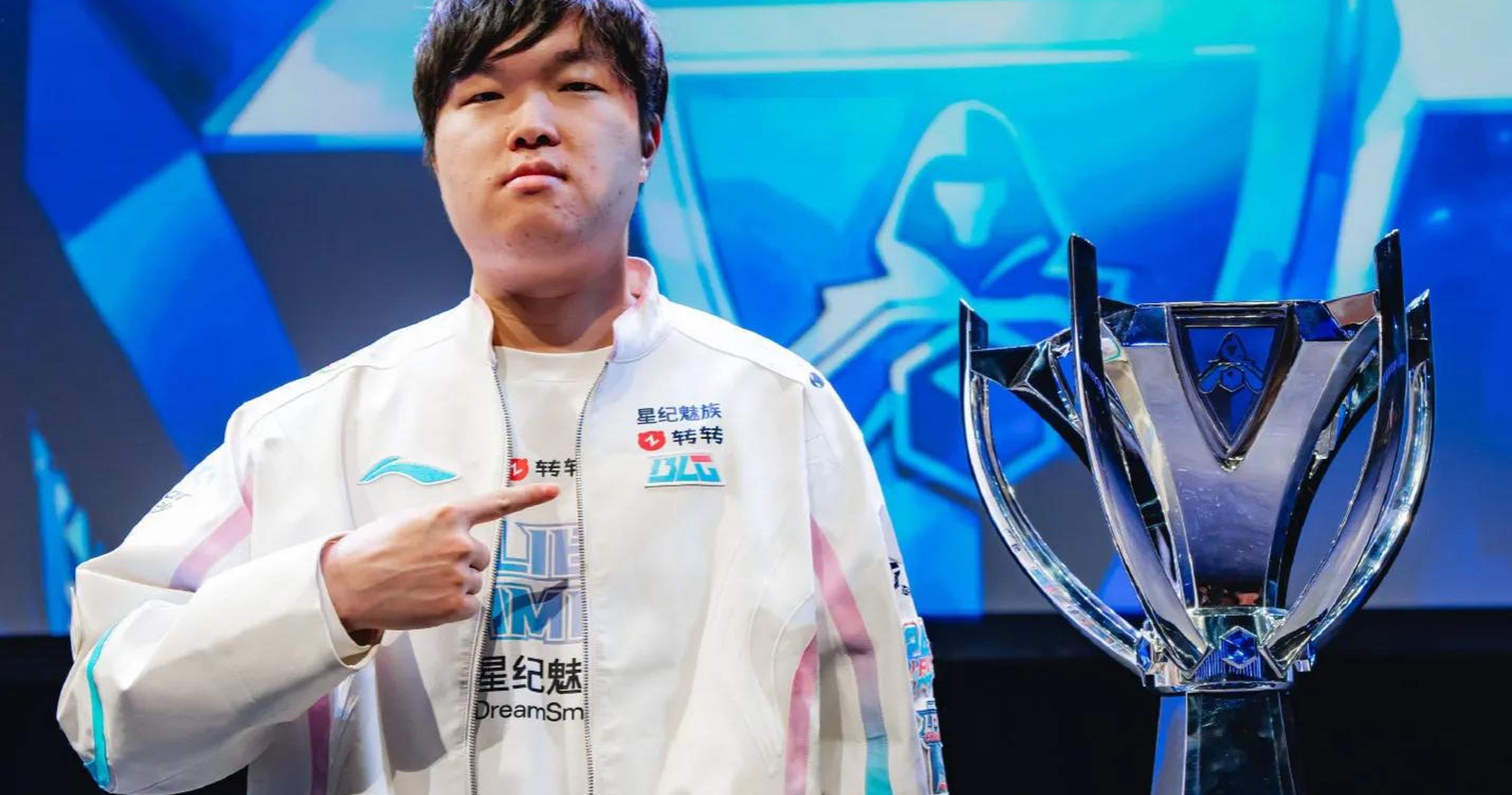 关于DRX翻盘PSG，Scout极限生还后反打焦点之战八强赛，锁定晋级资格的信息