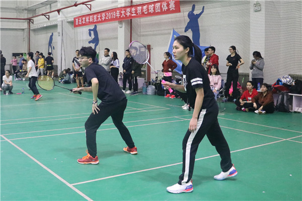 关于丹麦羽毛球队鏖战印尼羽毛球队，辛杜制霸全场的信息