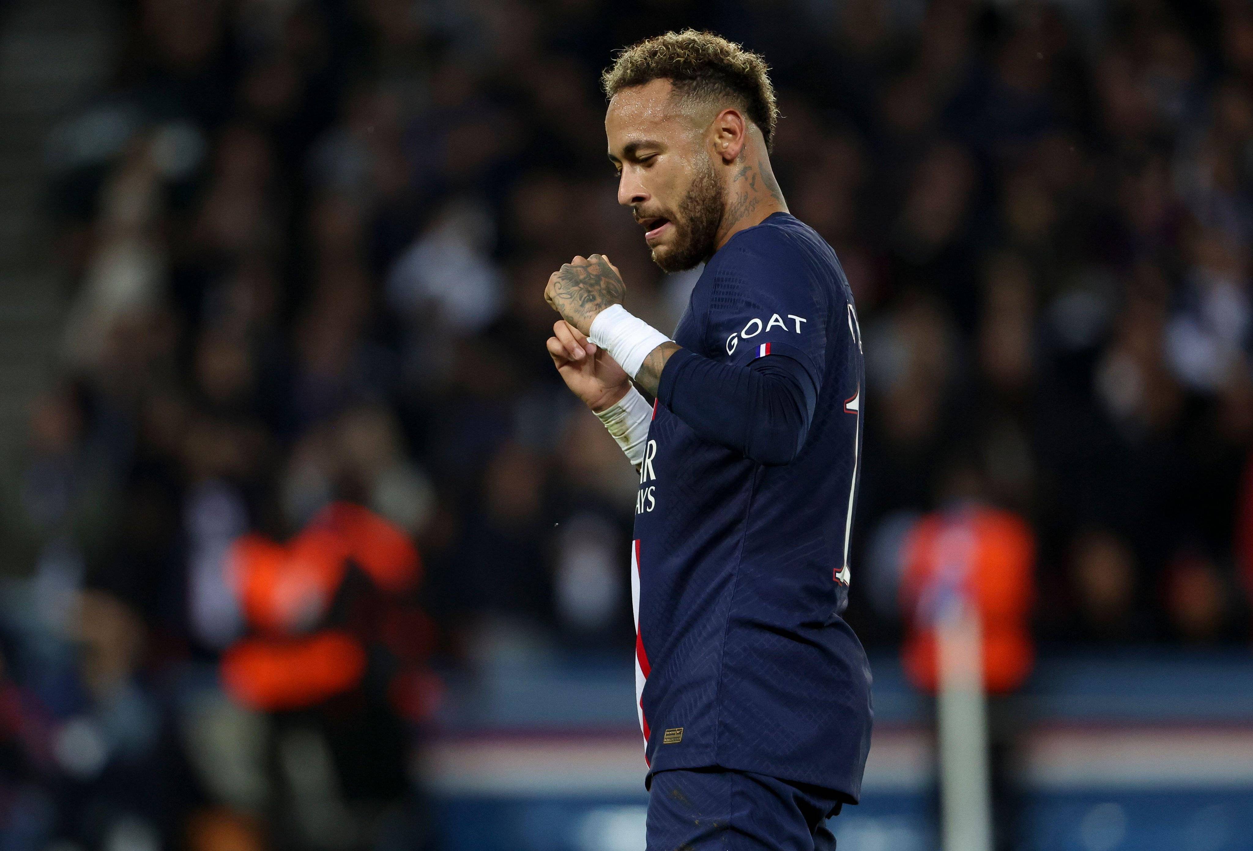 巴黎轻取智利,内马尔高光表现 巴黎轻取智利,内马尔高光表现