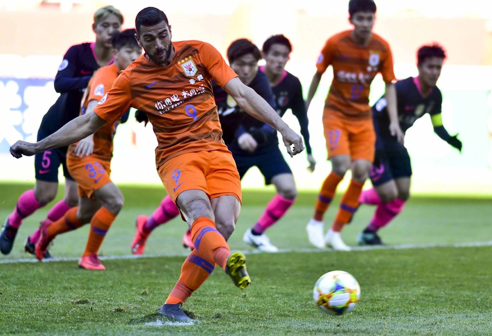 关于天海战平山东鲁能，取得珍贵一分的信息