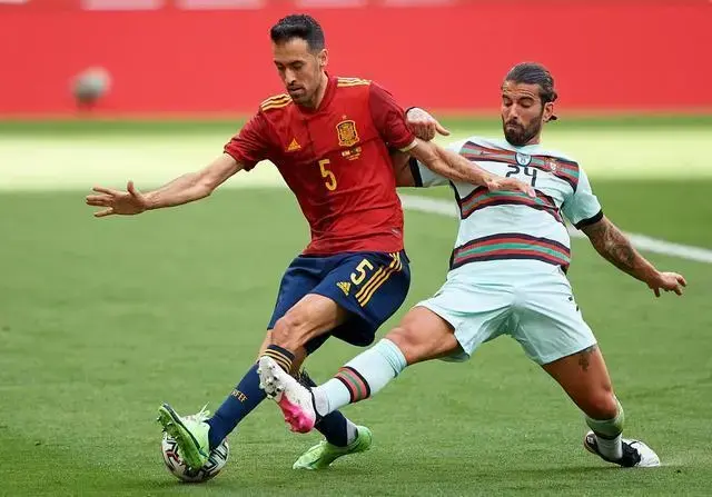 冰岛客场艰难击败摩洛哥,晋级形势一度疑虑的简单介绍 冰岛客场艰难击败摩洛哥,晋级形势一度疑虑的简单介绍