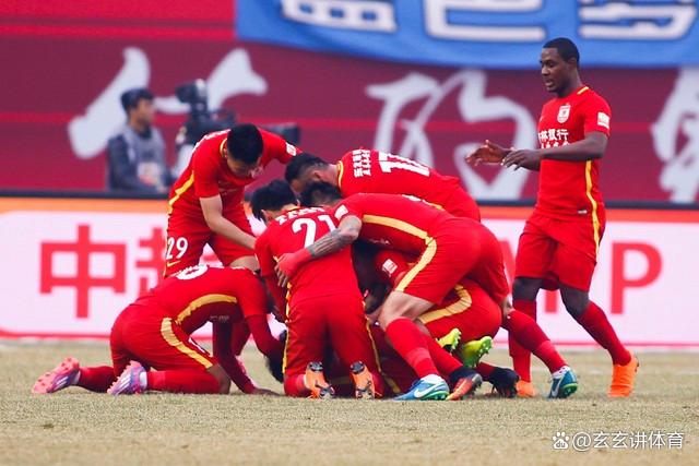 中超赛事比拼激烈,看点十足 中超赛事比拼激烈,看点十足