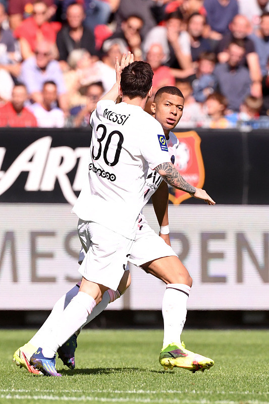 开云平台-关于巴黎客场力克雷恩，稳步夺回榜首位置的信息