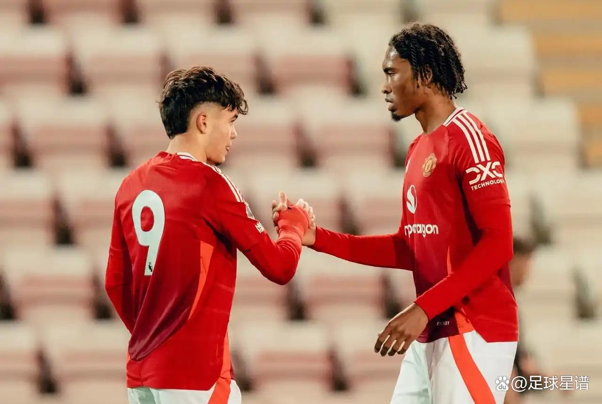 开云体育平台APP-曼联主场大捷，实现重要胜利继续冲刺