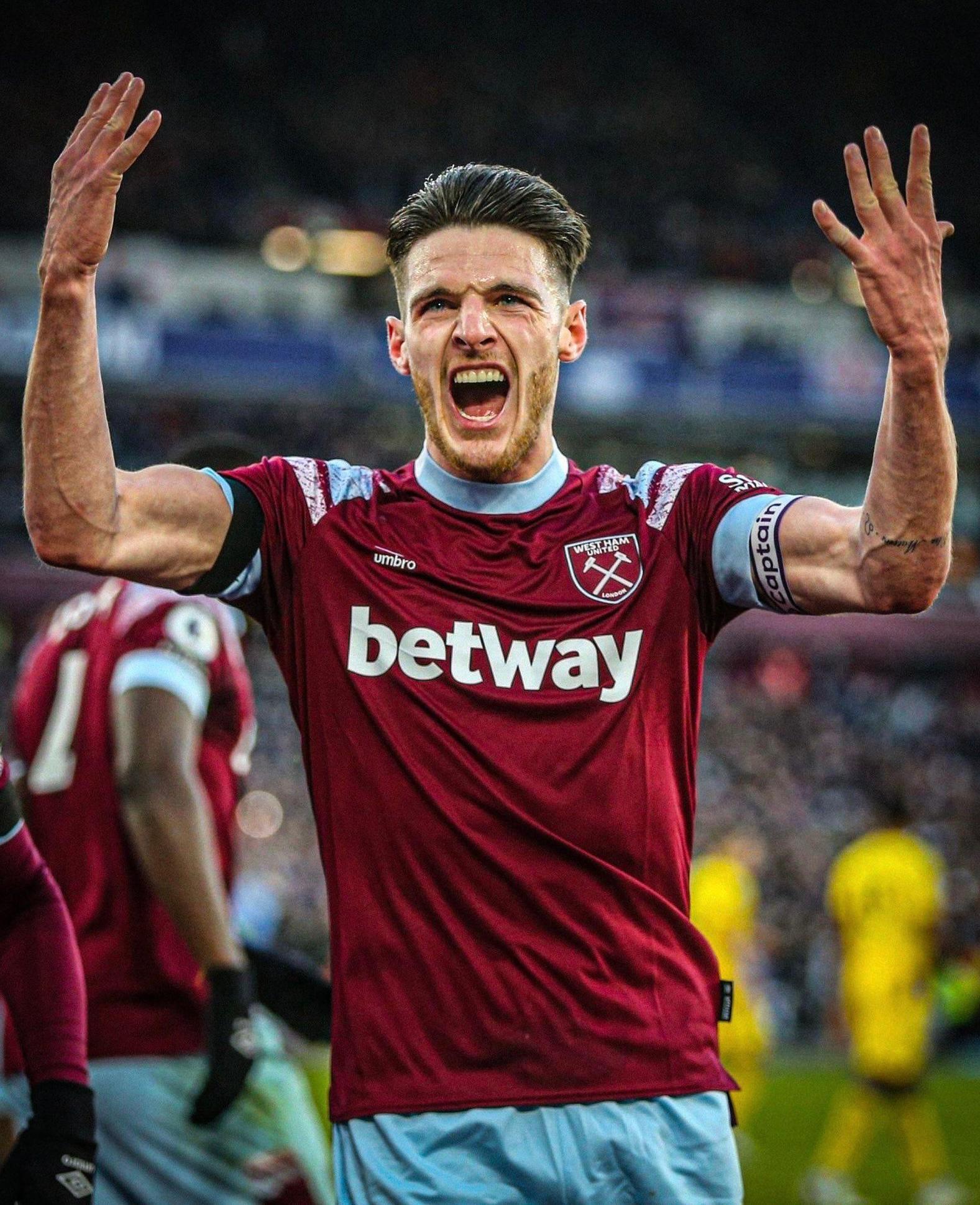 包含阿森纳中场伤愈回归队伍实力迎来提升的词条