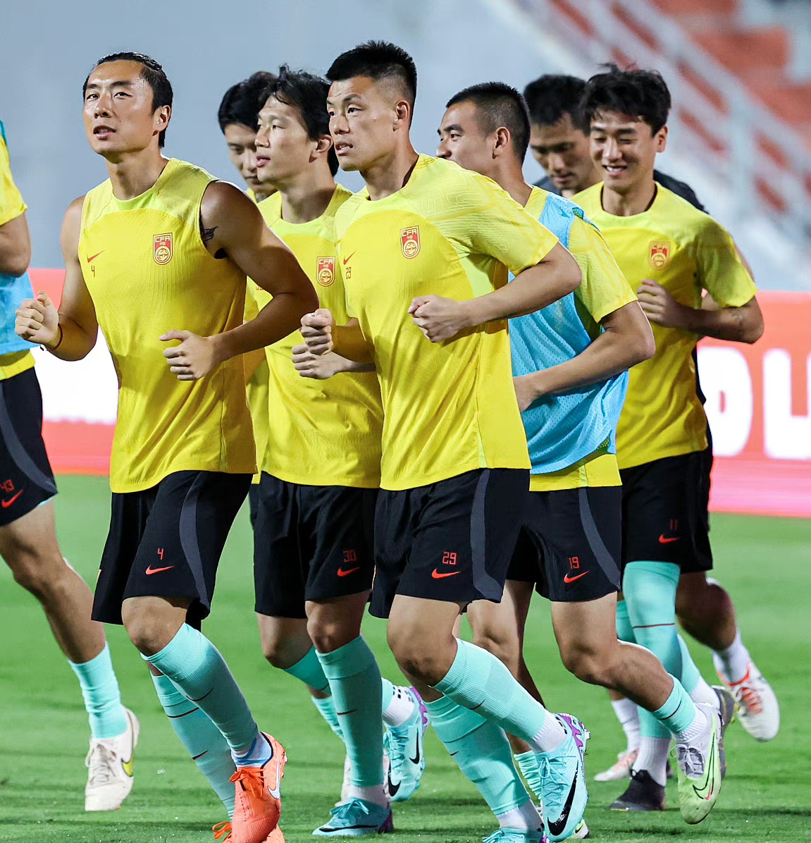 亚眠在客场击败开罗,取得三分胜利 亚眠在客场击败开罗,取得三分胜利