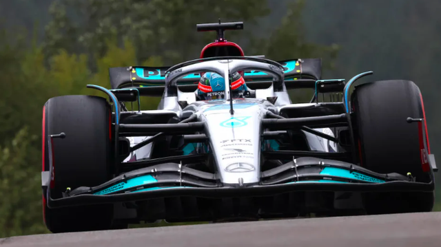 开云官网-关于威廉姆斯险胜阿斯顿马丁，拉塞尔扛起全队的信息