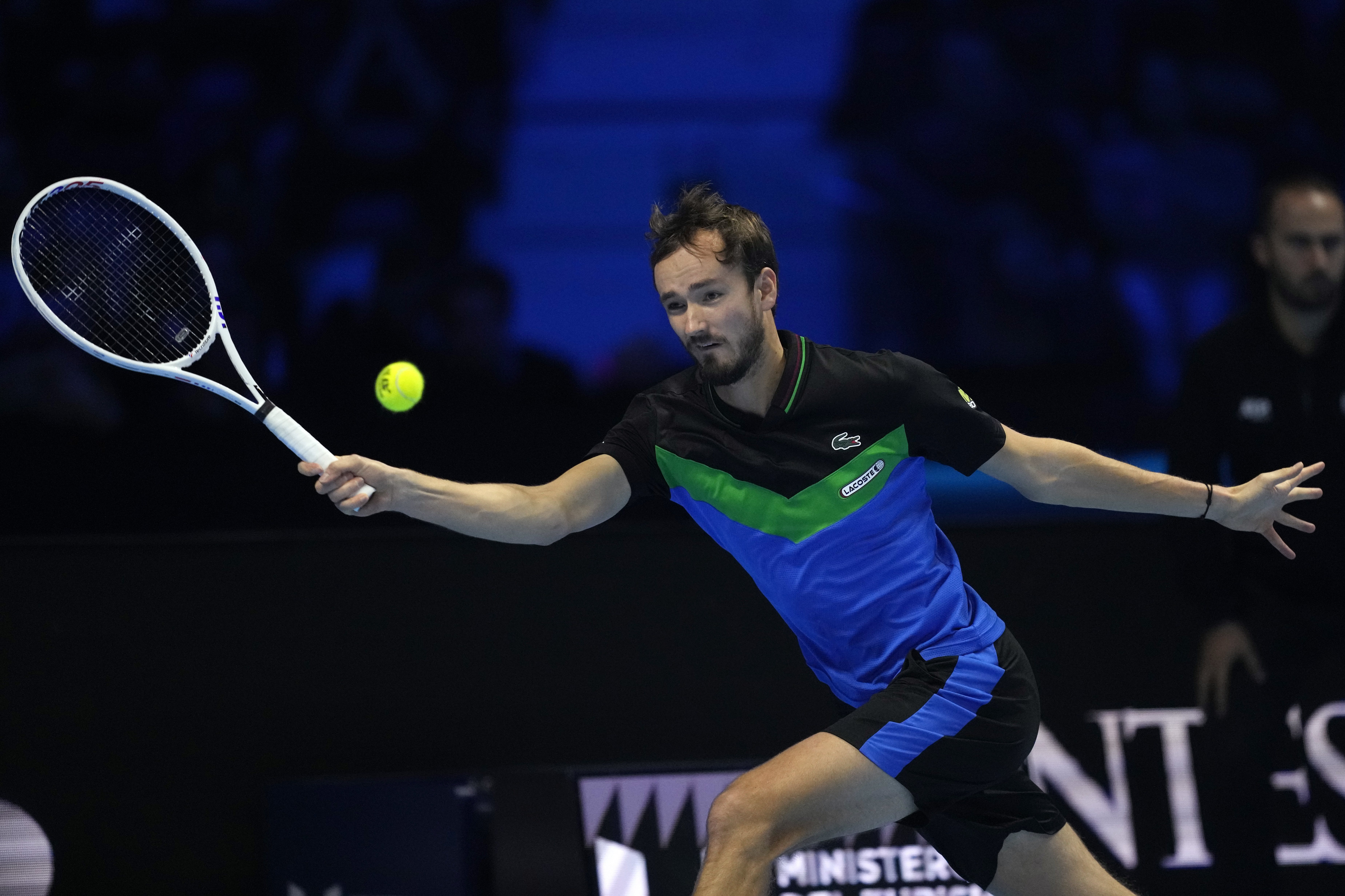 ATP总决赛完胜戴维斯杯，梅德韦杰夫扛起全队的简单介绍