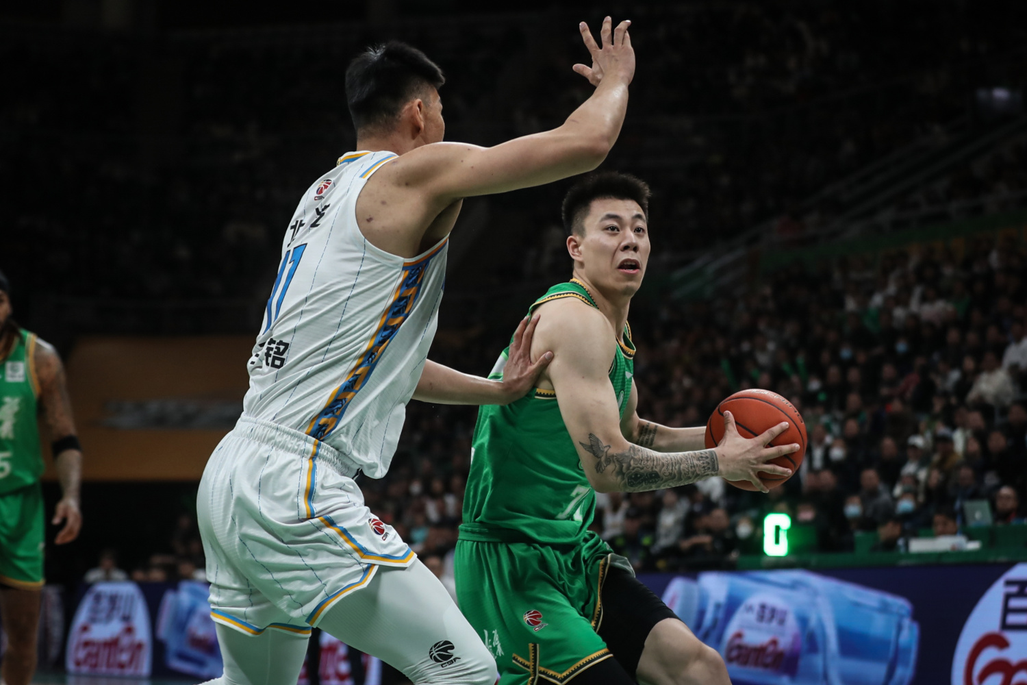 独行侠完胜篮网，张镇麟带队取胜