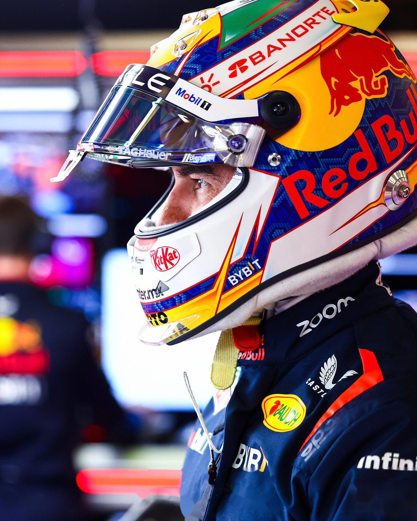 关于红牛二队轻取雷诺车队，佩雷兹惊艳四座的信息